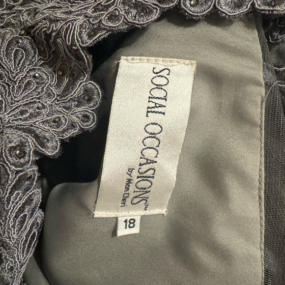 Social Occasions Knee length Dress Size 18 - Picture 5 of 9